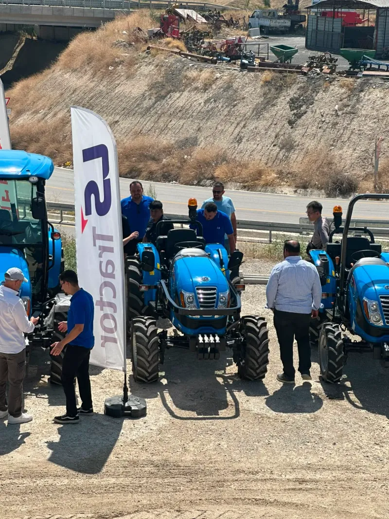 LS Tractor Güney Kore Merkez Ekibi ve Türkiye Ekibinden Yüksel Tarım Denizli’ye Ziyaret - Küçük Görsel 4