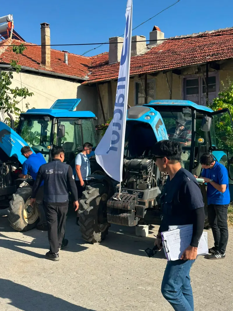 LS Tractor Güney Kore Merkez Ekibi ve Türkiye Ekibinden Yüksel Tarım Denizli’ye Ziyaret - Küçük Görsel 6